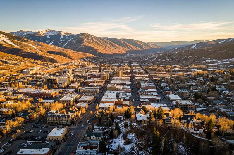 Park City, Utah city skyline, Spartan Peptides research compounds available for delivery